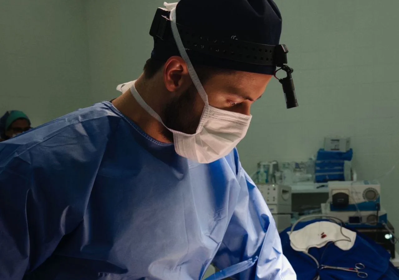 Preenchimento facial em Curitiba — Dr. Luis Brunello Preenchimento facial em Curitiba — Dr. Luis Brunello